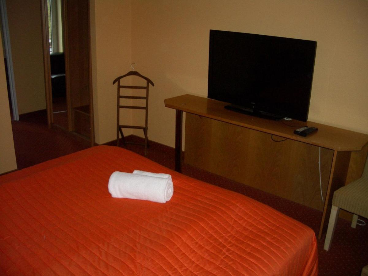 Kardamon Bed & Breakfast Żary Oda fotoğraf