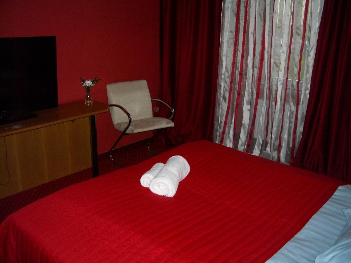 Kardamon Bed & Breakfast Żary Oda fotoğraf
