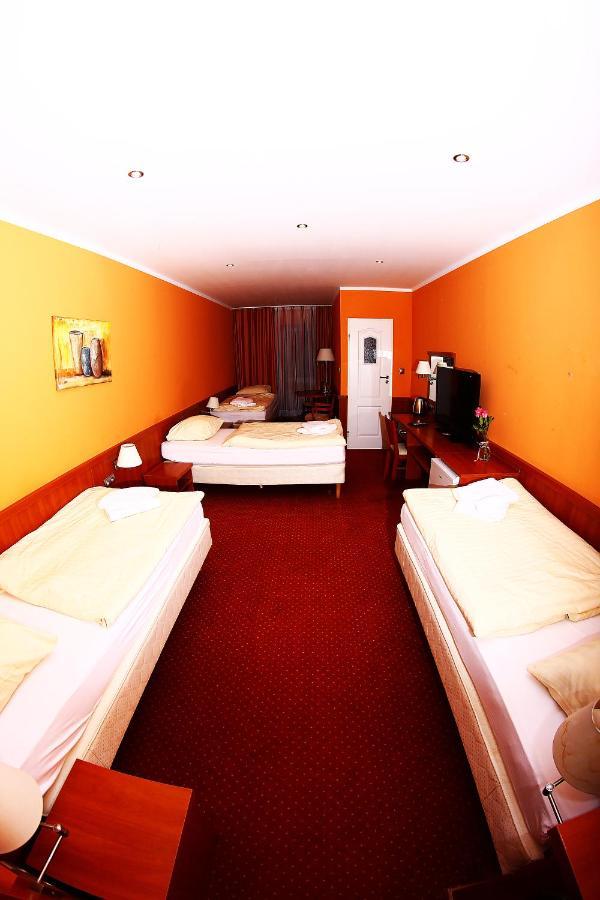 Kardamon Bed & Breakfast Żary Oda fotoğraf